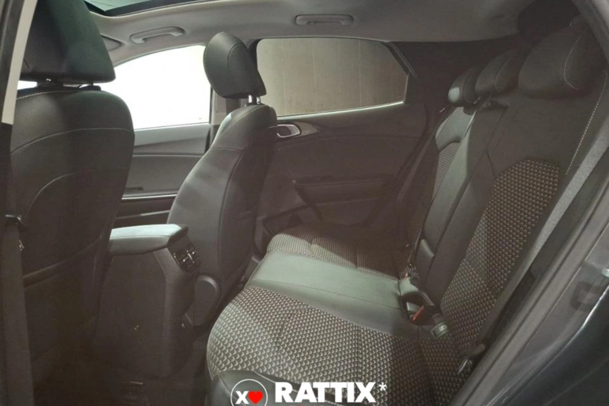 KIA XCeed 2022 1.6 gdi phev Style 141cv dct